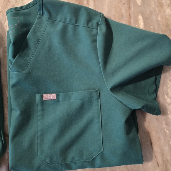 FIGS Tech Ica - Picture 3 of 9